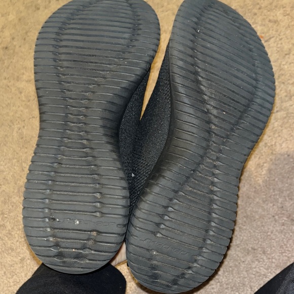 Skechers Black Slip-On Shoes - Picture 3 of 3